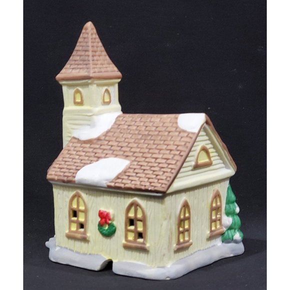Noma Dickensville CHURCH CHAPEL Christmas Village yellow porcelain building 6"hi - Picture 4 of 6